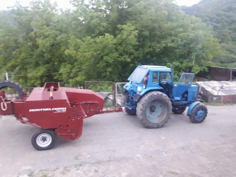 The tractor and the new bailer are in Baghanis and ready to work!