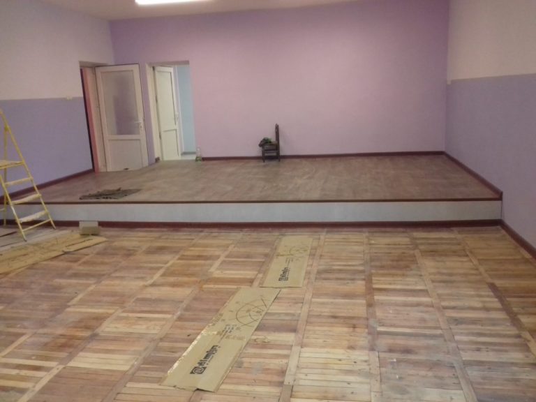 The stage area at the kindergarten in Nor Geghi.