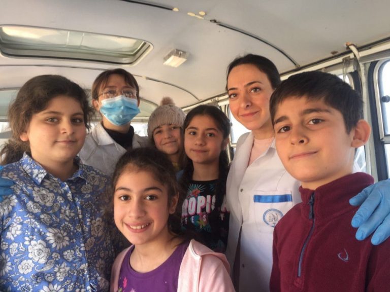 Kids at the Mkhitar Sebastatsi Educational Complex in Sebastia-Malata reunited with their favorite dentists.