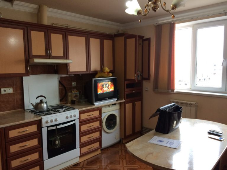 The kitchen at the future home of the Azizbekyan.